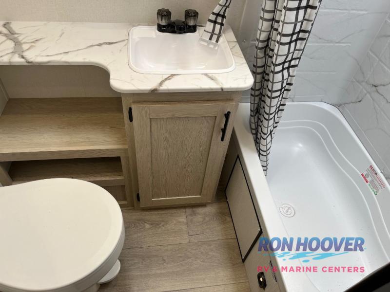 2026 COACHMEN 5320BEDS - Image 19