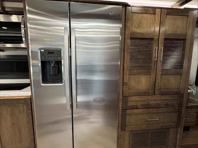 2026 JAYCO SENECA 37M - Image 16