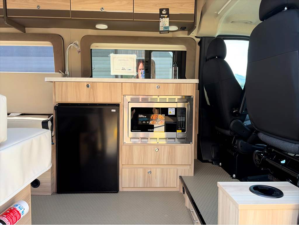 2027 JAYCO SWIFT 20T - Image 13