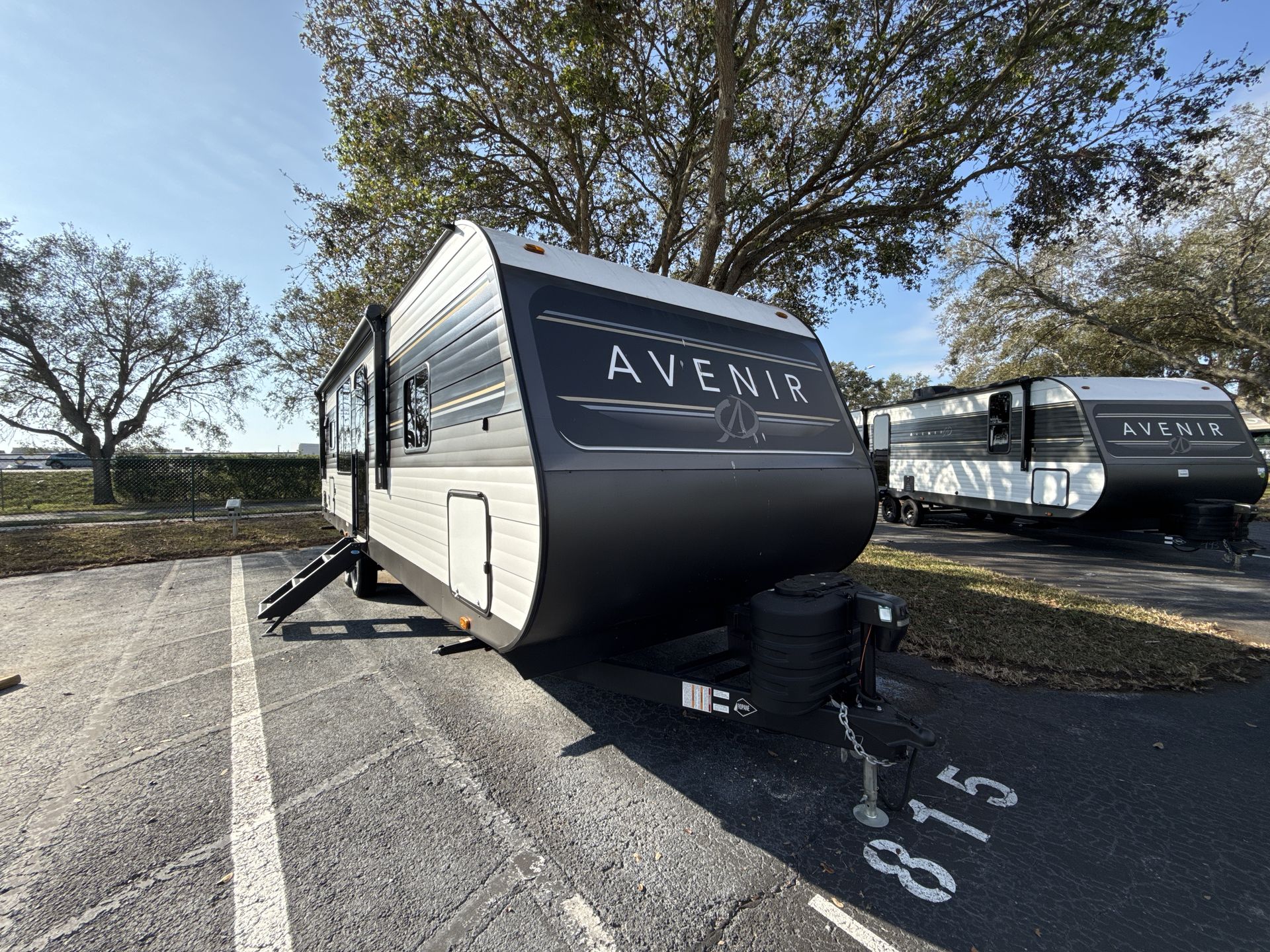 2025 Cruiser RV Avenir