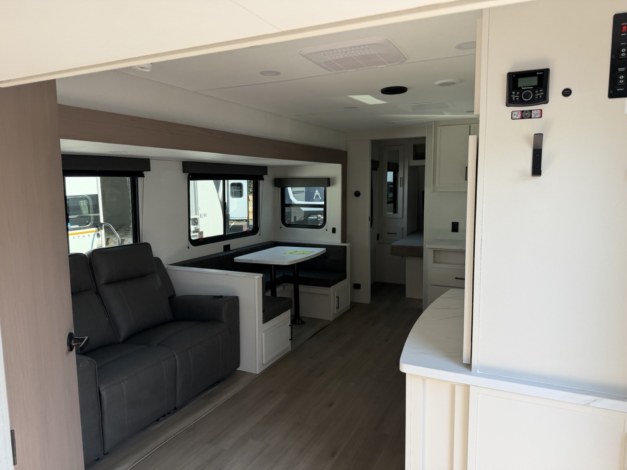 2026 Grand Design Momentum MAV 28MAV - Image 21