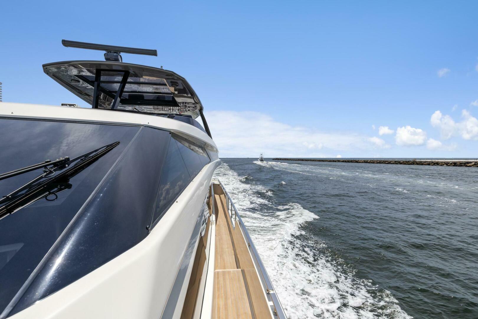 2021 Ferretti Yachts 850 - Image 12