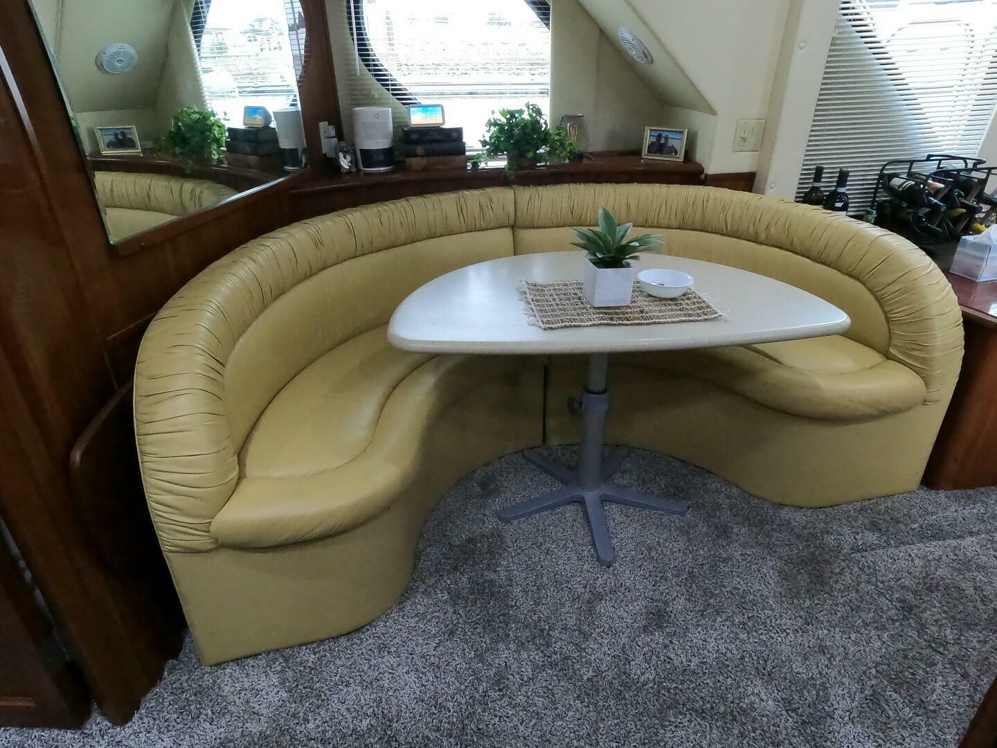 2006 Bluewater Yachts 5200 - Image 4