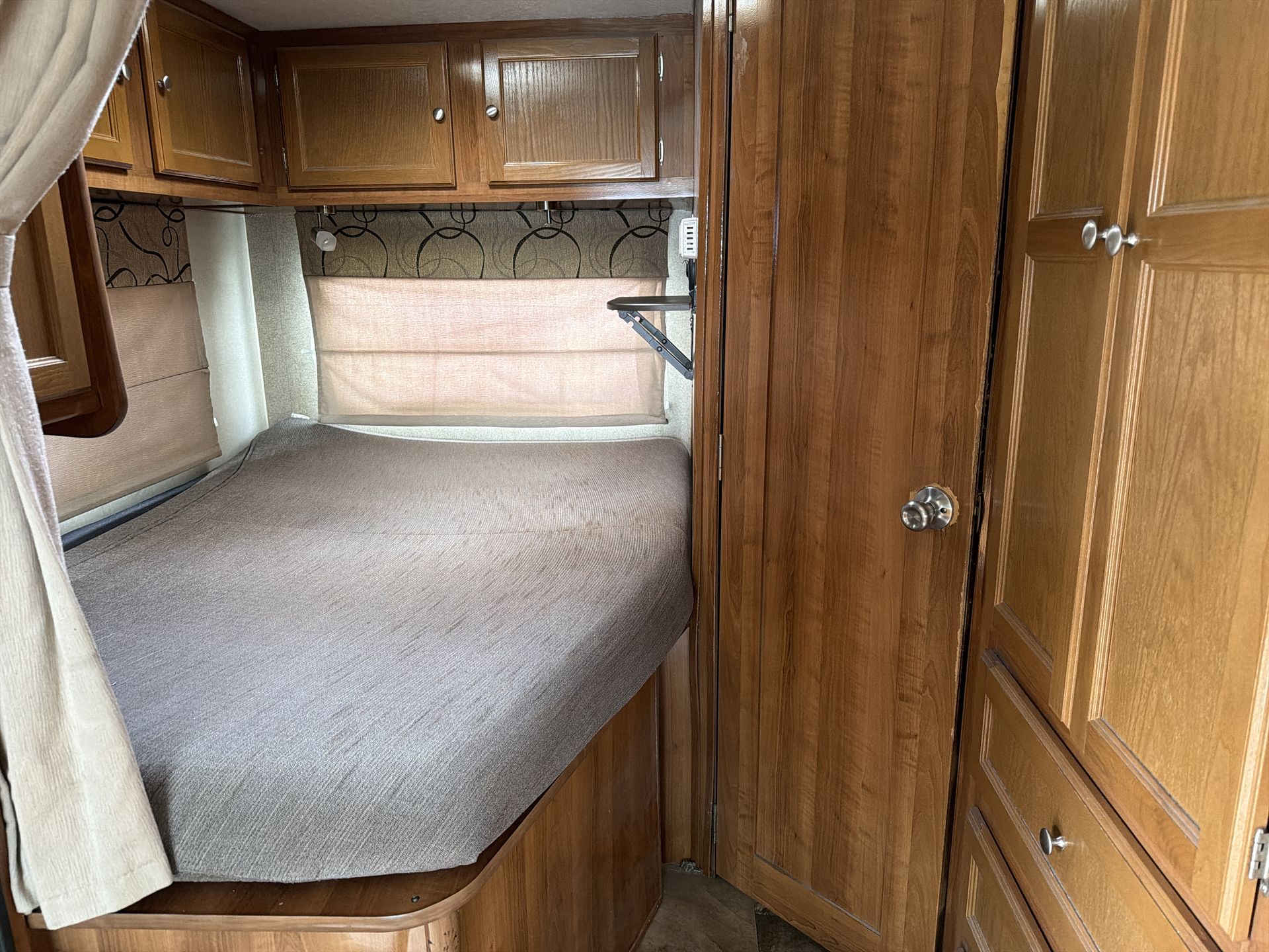 2019 Coachmen Leprechaun 230CB - Image 20