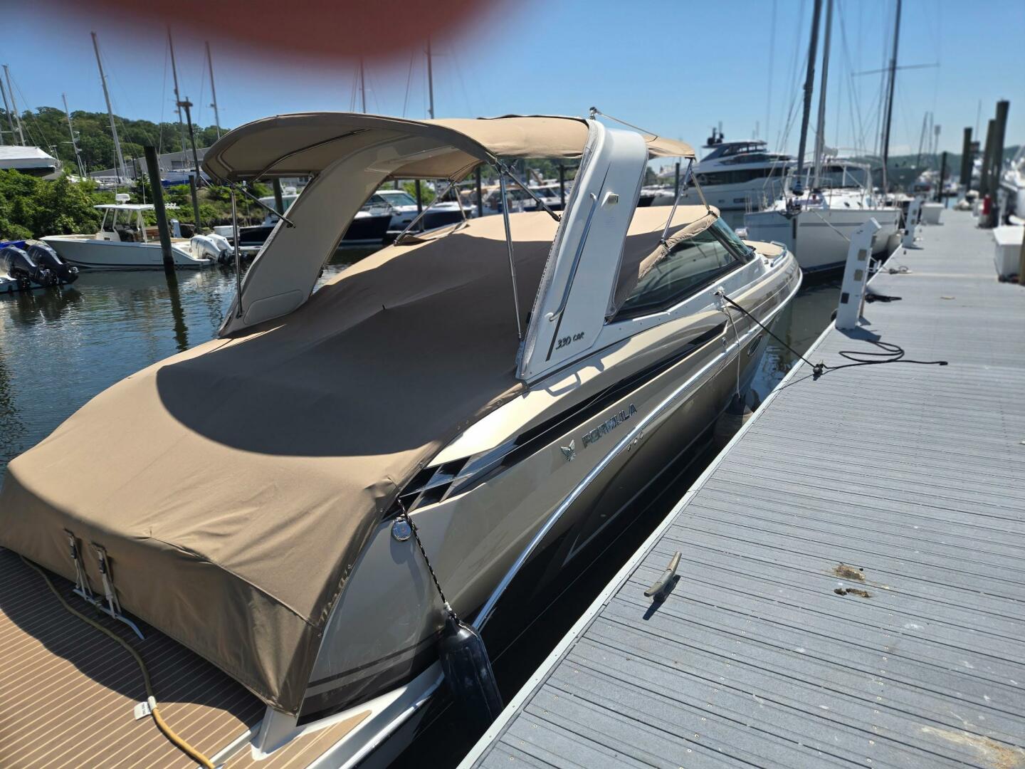 2015 Formula 330 Crossover Bowrider - Image 5