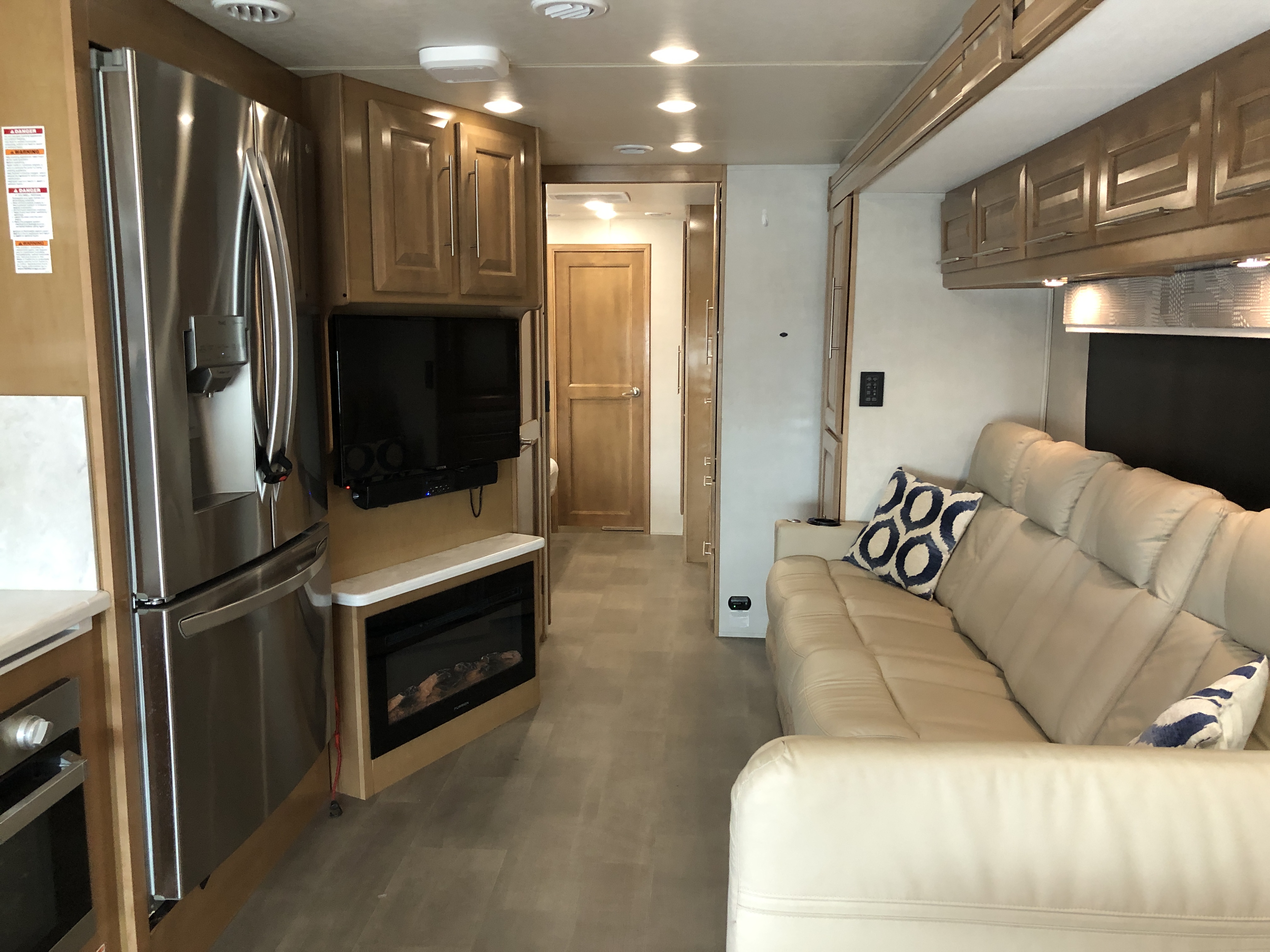 2022 Forest River Georgetown 7 Series GT7 36D7 - Image 19