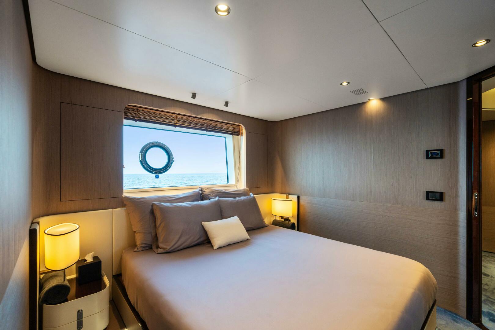 2020 Azimut Grande 27M Base - Image 40