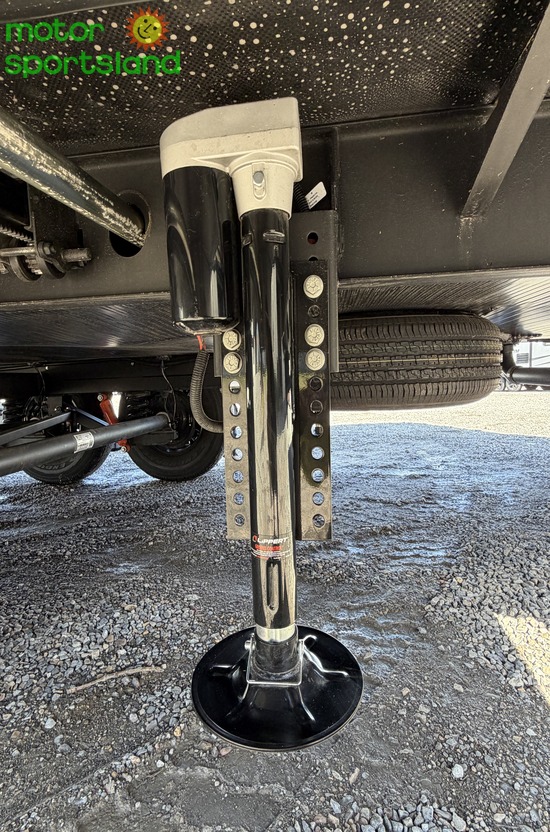 2026 KZ RV Durango Half-Ton D286BHD - Image 13