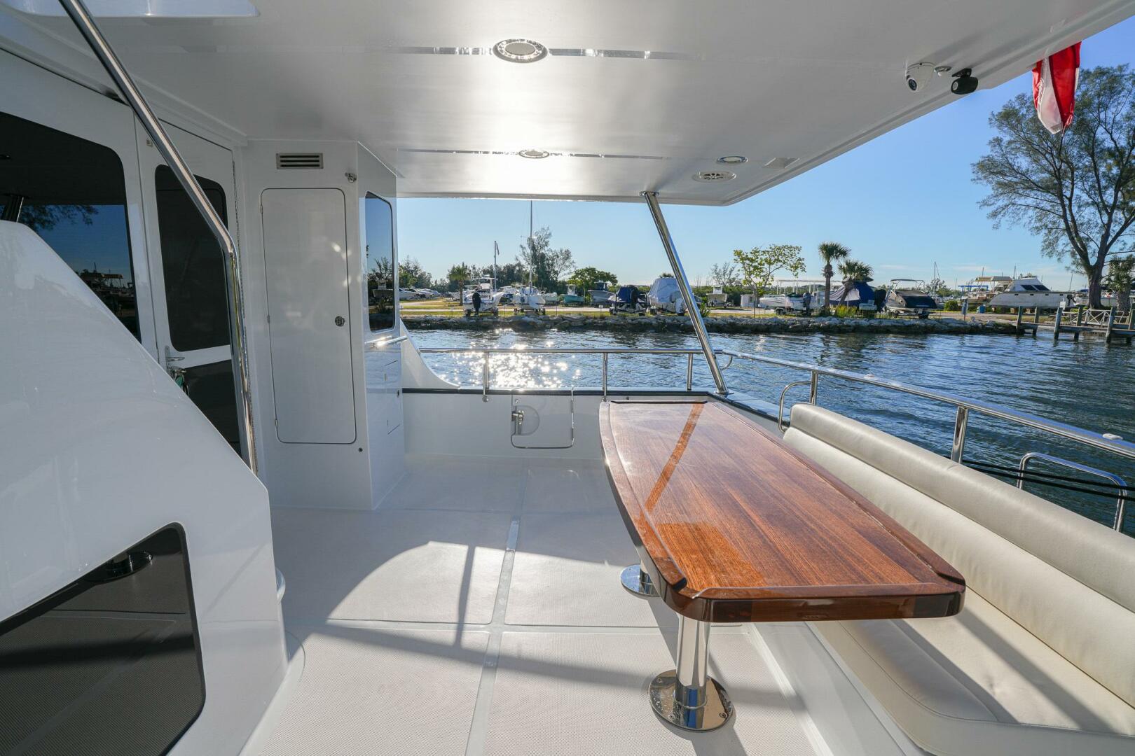 2025 Marlow Explorer 70E-CB - Image 4