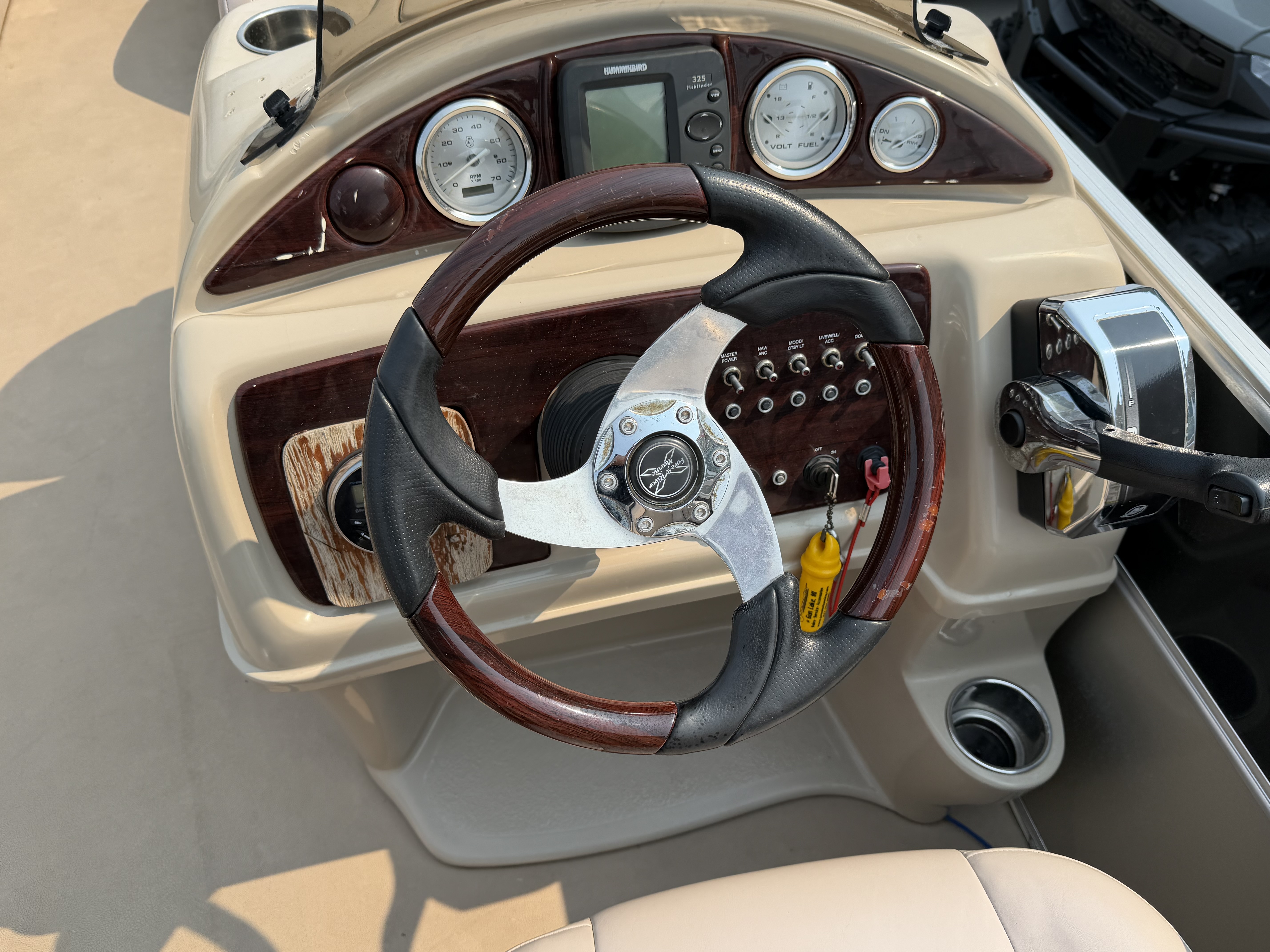 2013 Excursion X-23RFE - Image 29