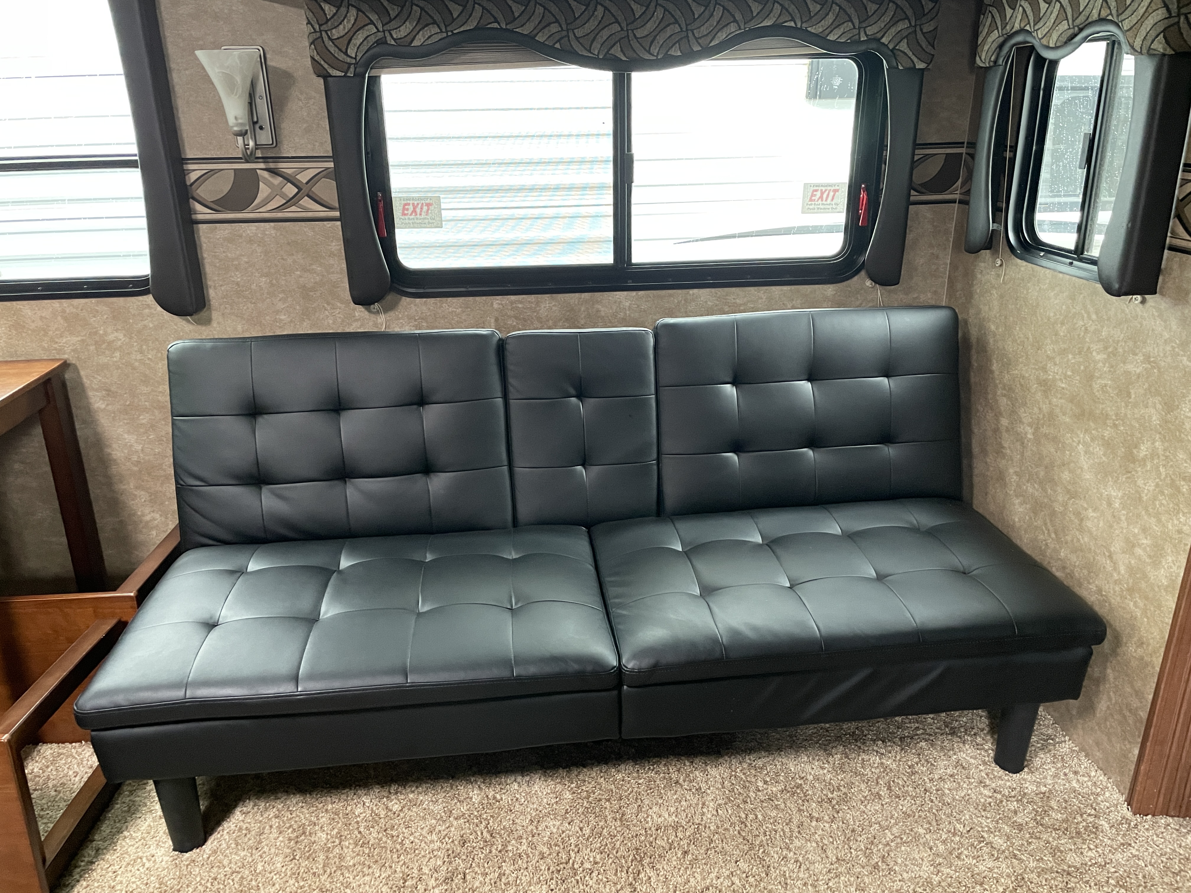 2014 CrossRoads Zinger ZT33BH - Image 8