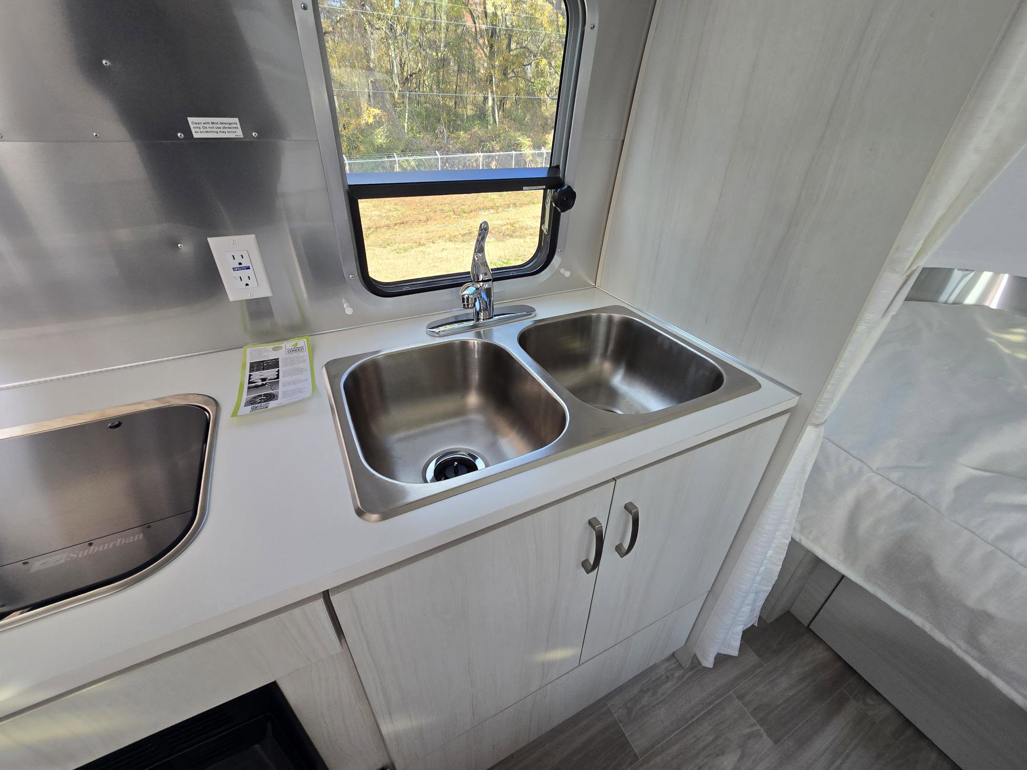 2026 AIRSTREAM BAMBI 22FB - Image 17