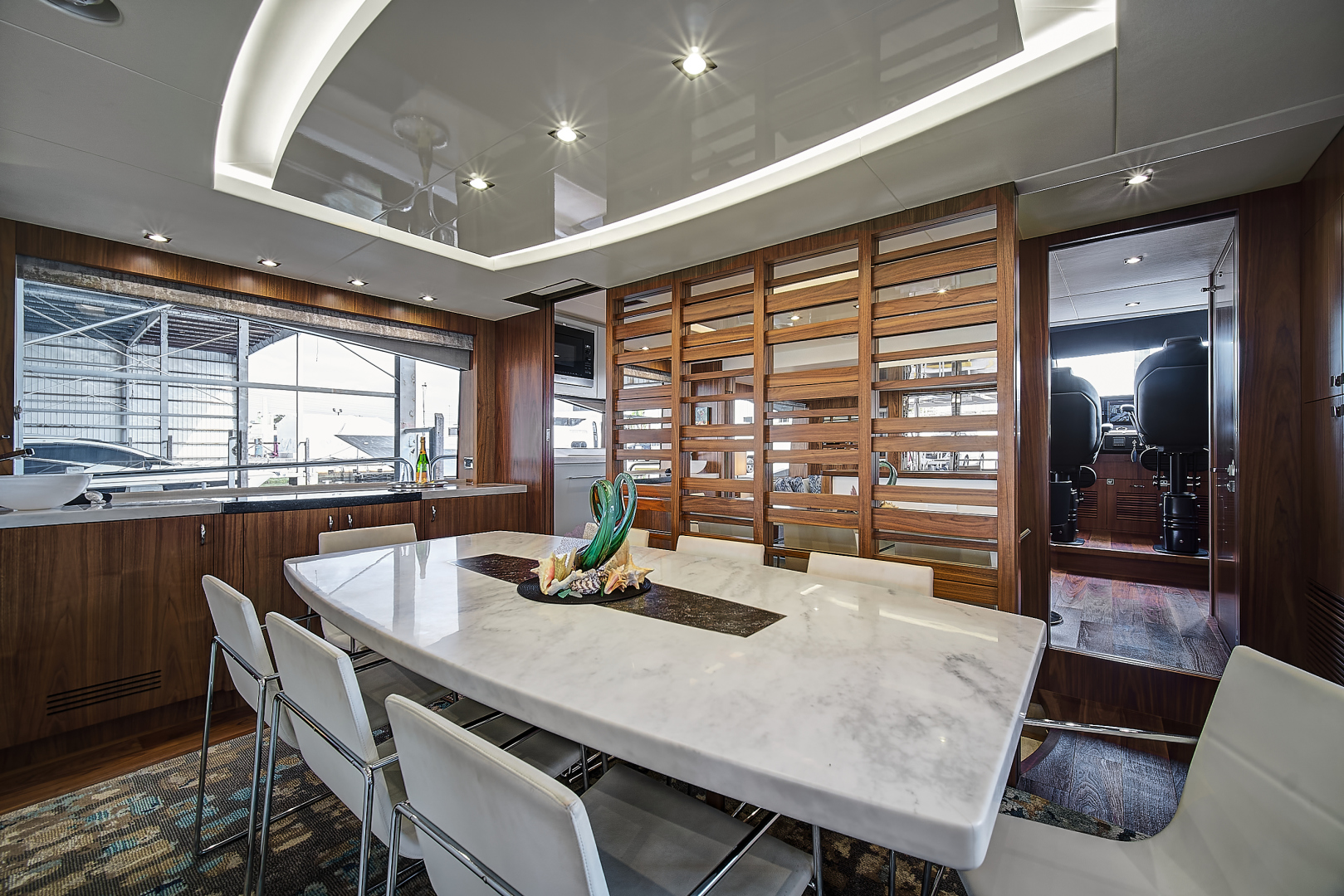 2019 Sunseeker 86 Yacht - Image 34