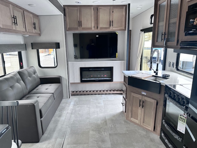 2025 CHEROKEE TIMBERWOLF 39HBA - Image 9