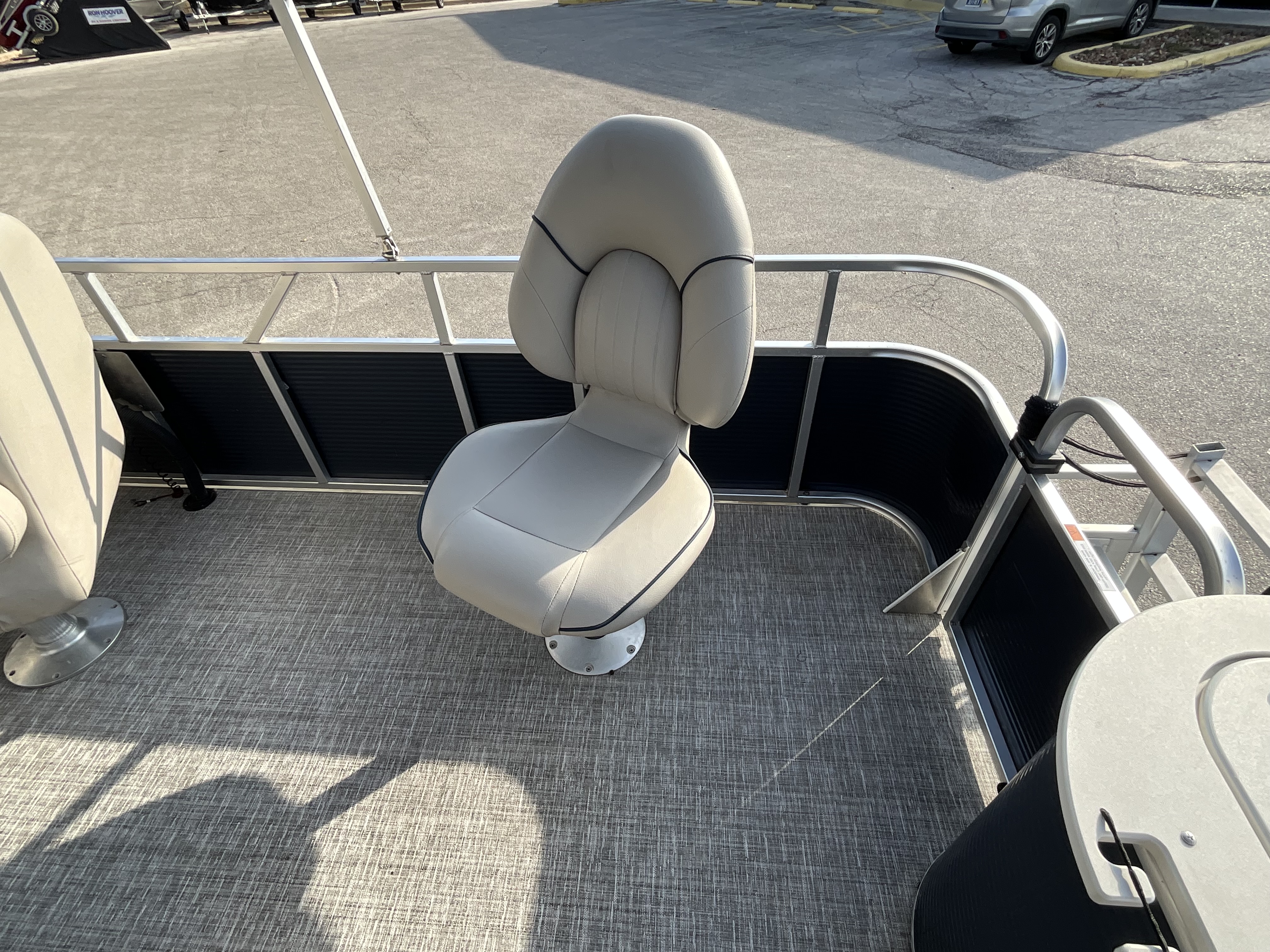 2021 APEX MARINE QWEST 820 FAMILY FISH - Image 12