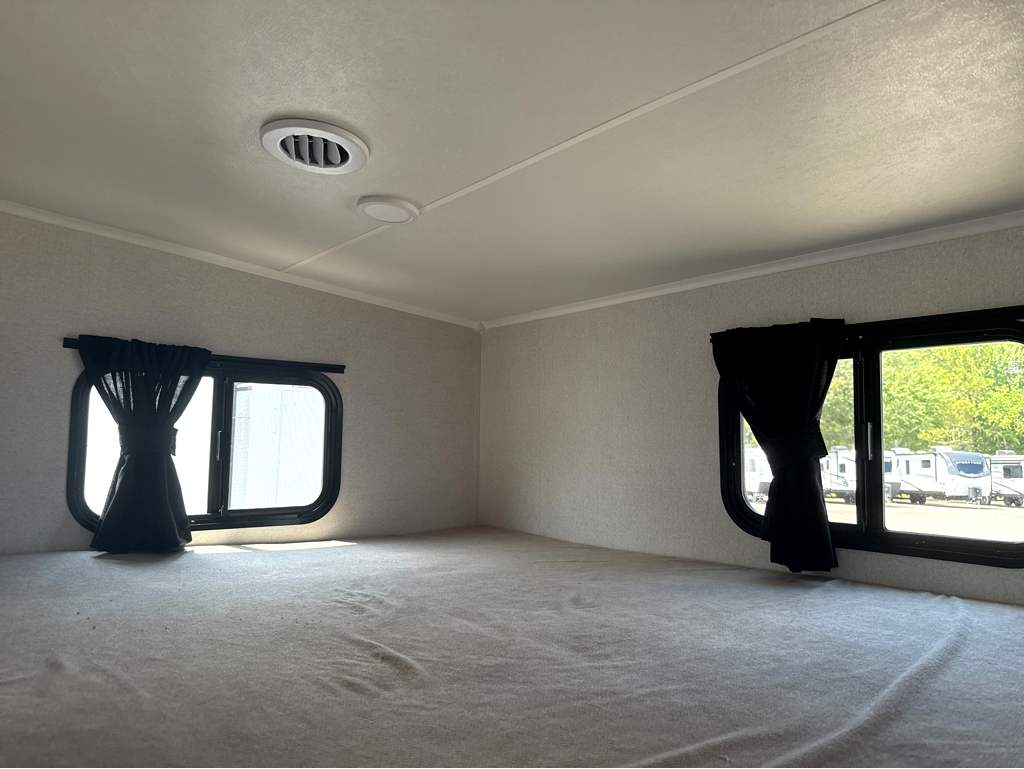 2027 JAYCO EAGLE SLE 28BHU - Image 24