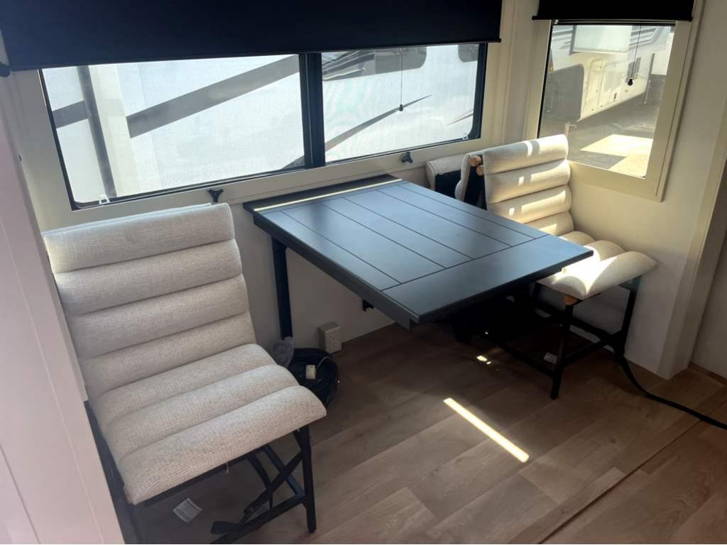 2026 GRAND DESIGN SOLITUDE 380FL - Image 12