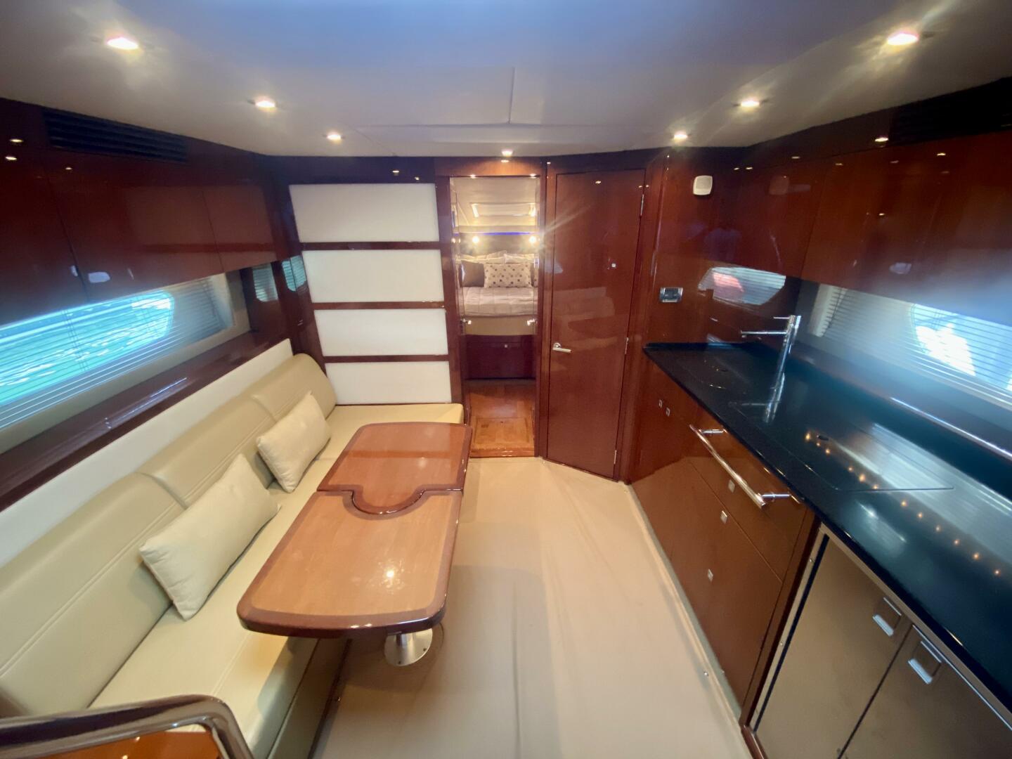 2010 Sea Ray 450 Sundancer - Image 53