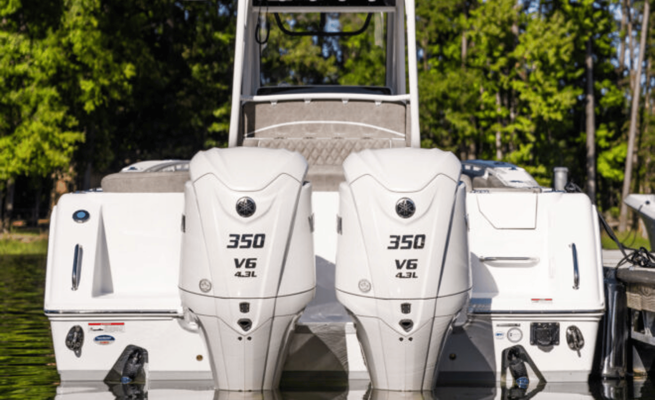2027 Sea Hunt Ultra 305SL - Image 3