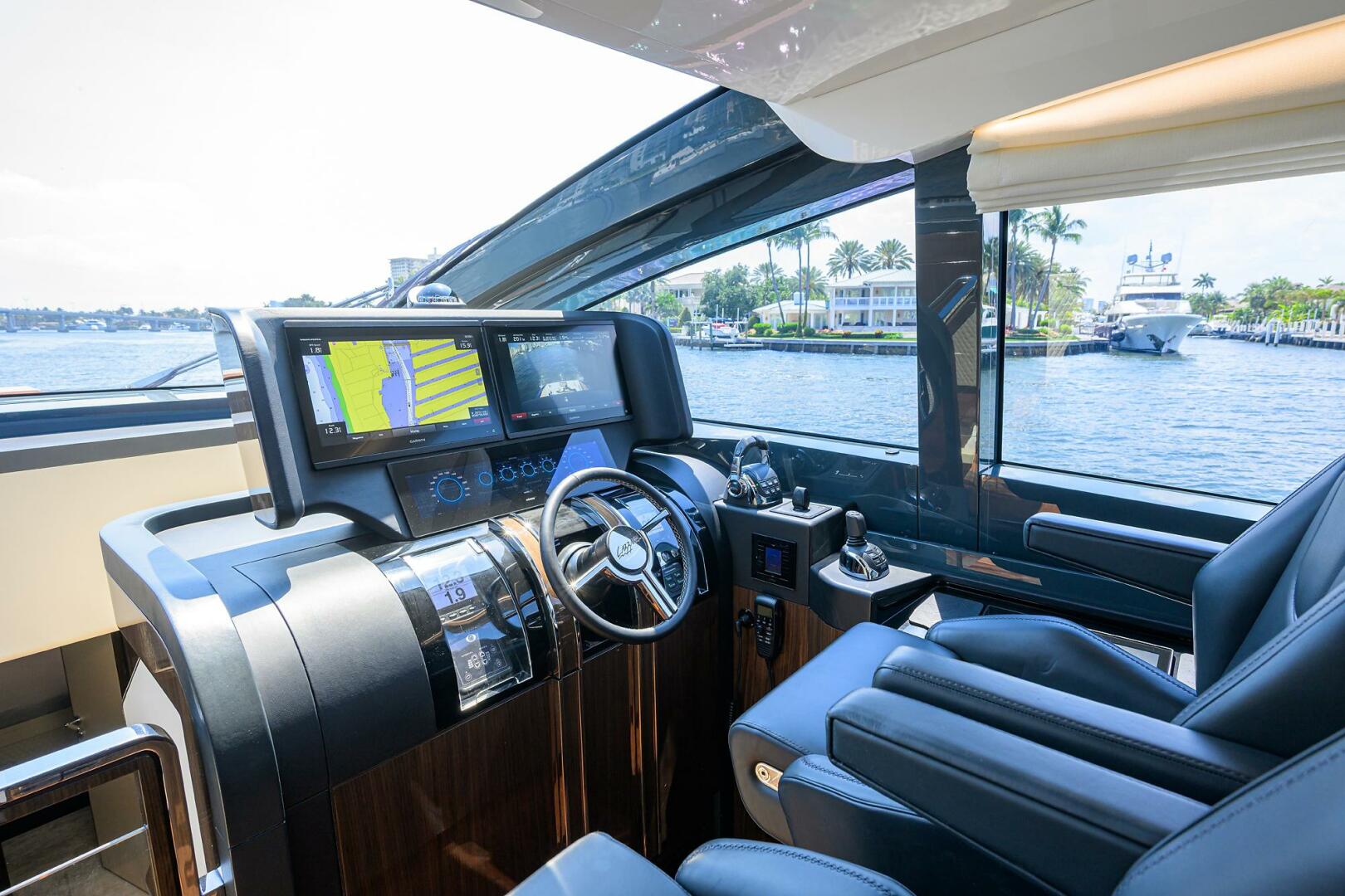 2023 Lazzara Yachts LSX 67 - Image 17