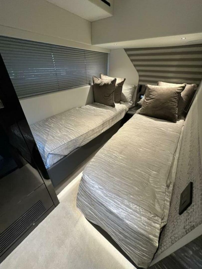 2026 Sunseeker 55 Predator - Image 48