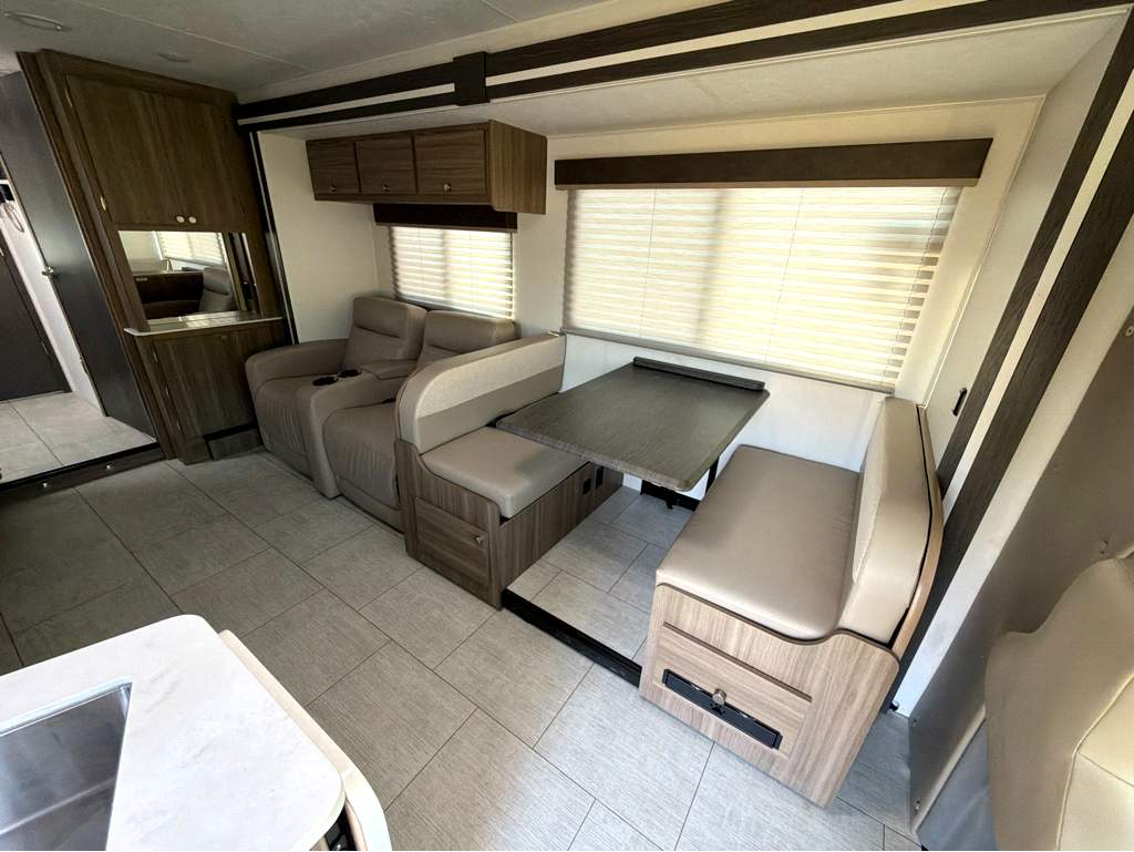 2027 Coachmen Freelander 30RS - Image 3