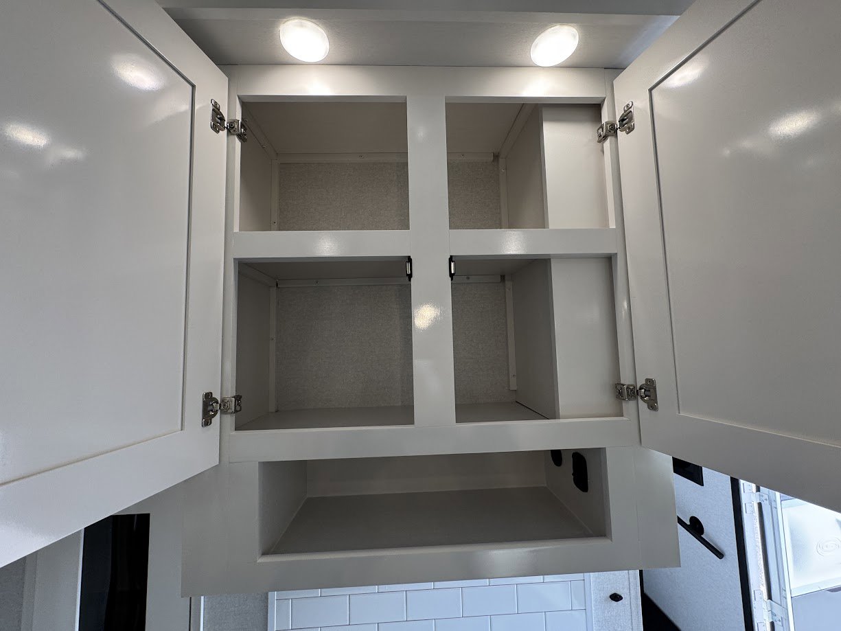 2026 JAYCO PINNACLE 32RLTS - Image 32