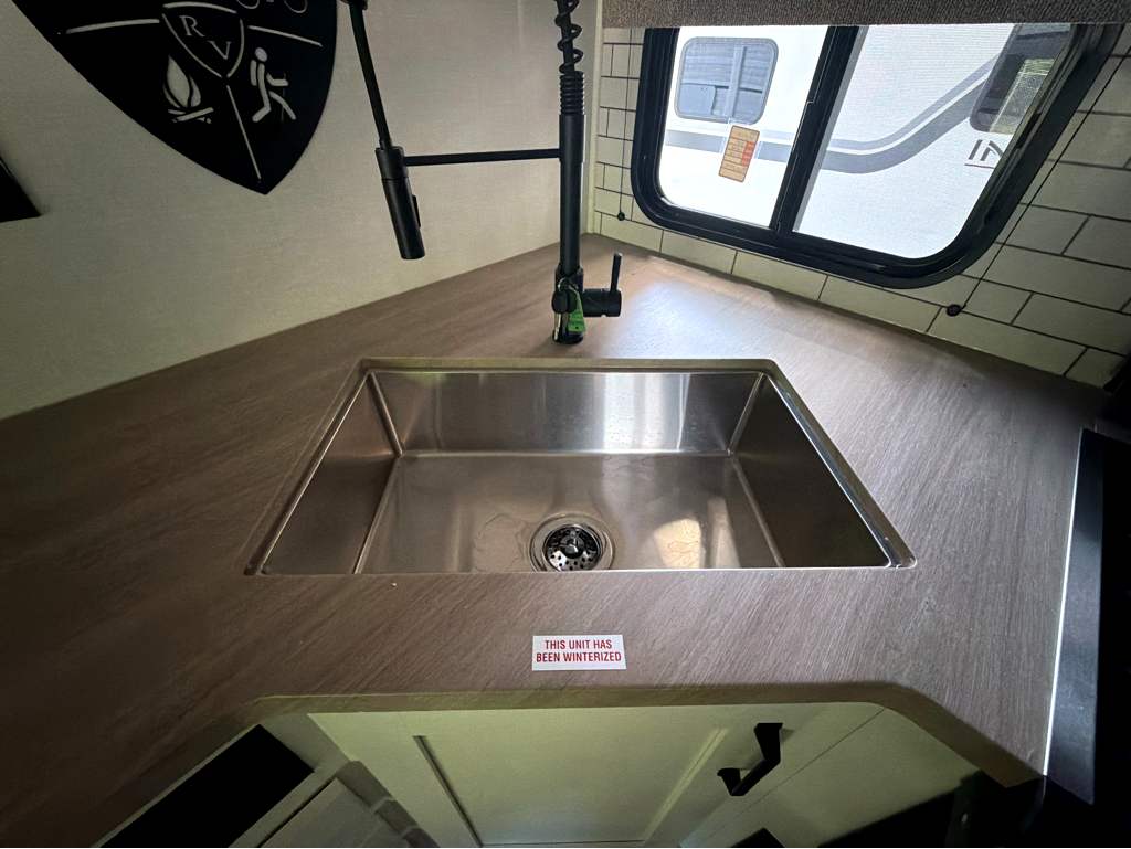 2027 VENTURE RV SIENNA 311VDB - Image 22