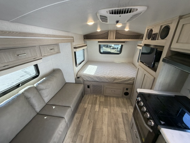 2022 Forest River Rockwood Geo Pro G19FBS - Image 13