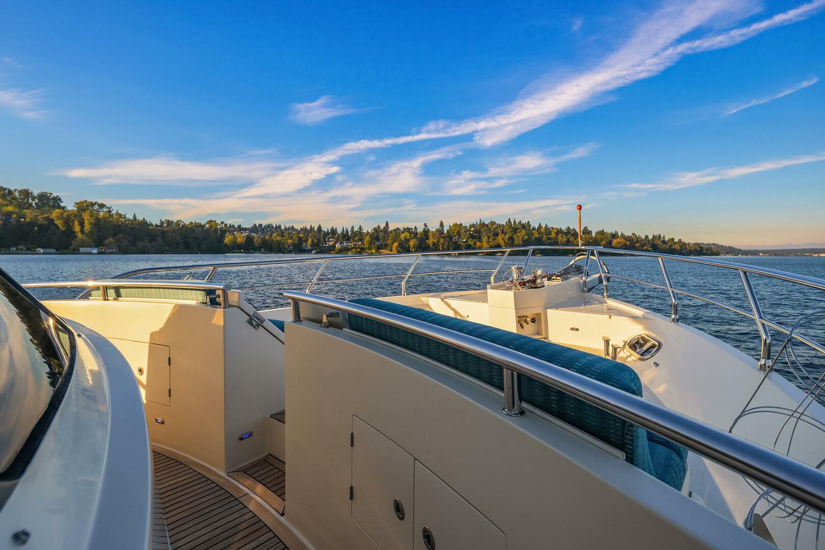 2014 Hampton 720 Skylounge LRC - Image 91