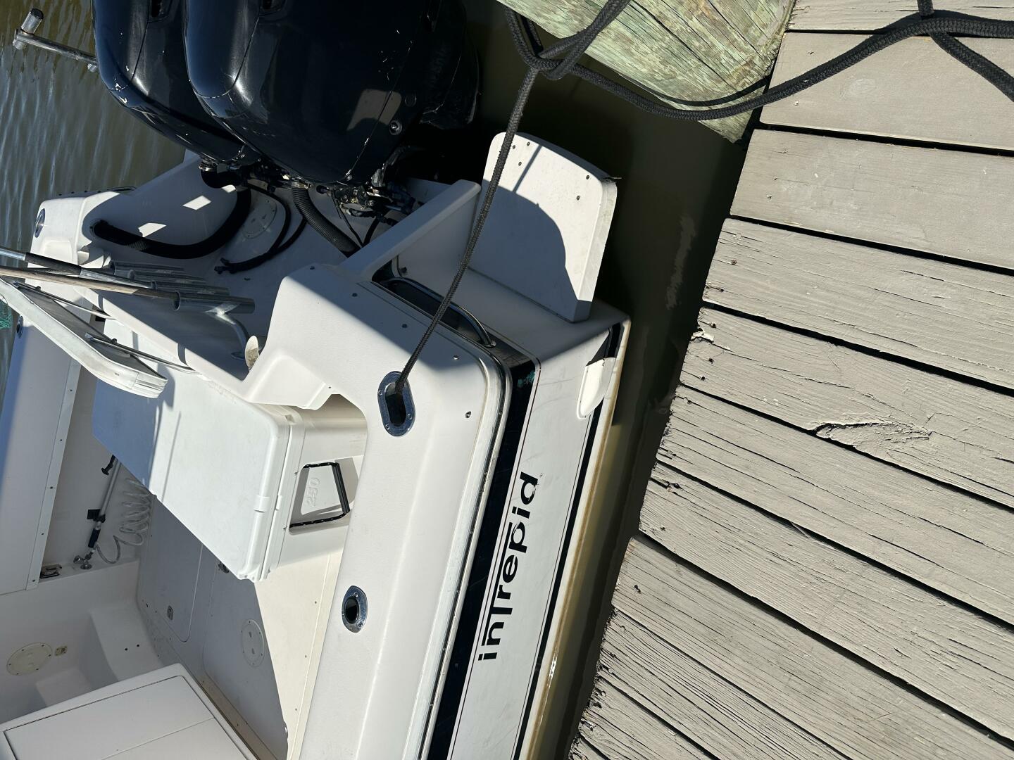 1994 Intrepid 376 Walkaround - Image 147