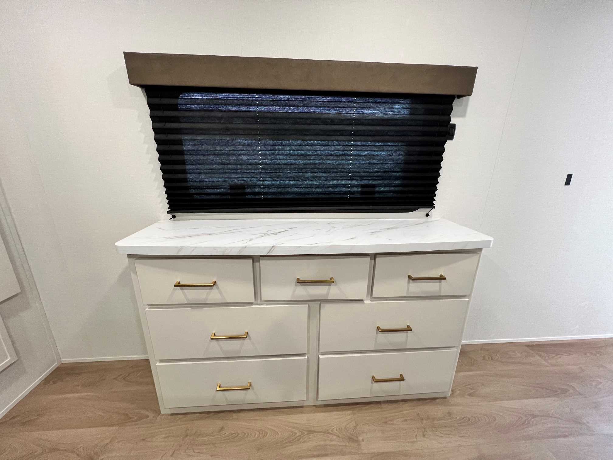 2027 Grand Design Transcend 315RKT - Image 27