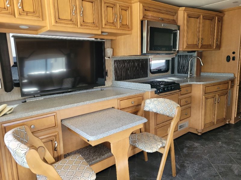 2015 Newmar Ventana LE 3849 - Image 8