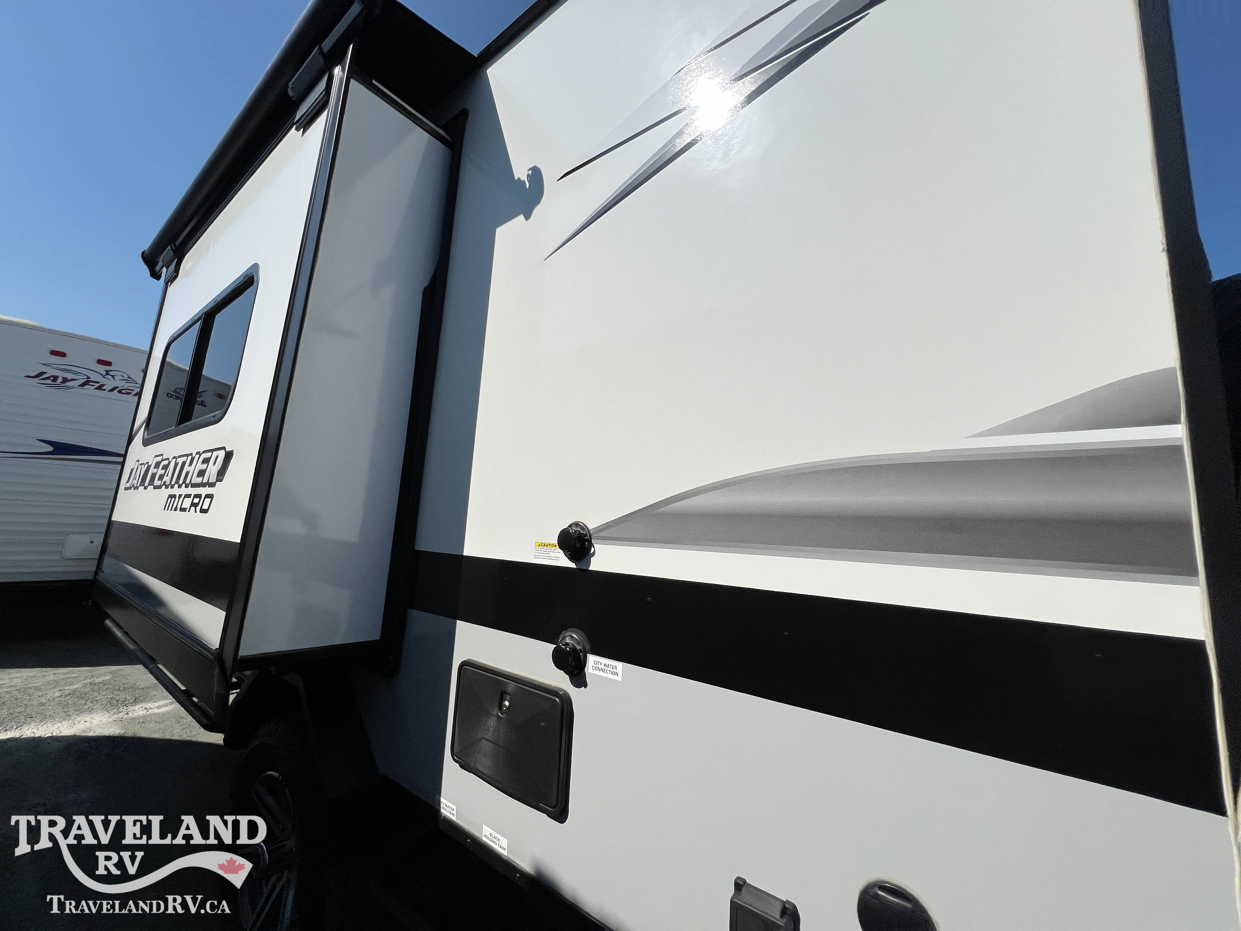 2022 Jayco Jay Feather Micro 166FBS - Image 5