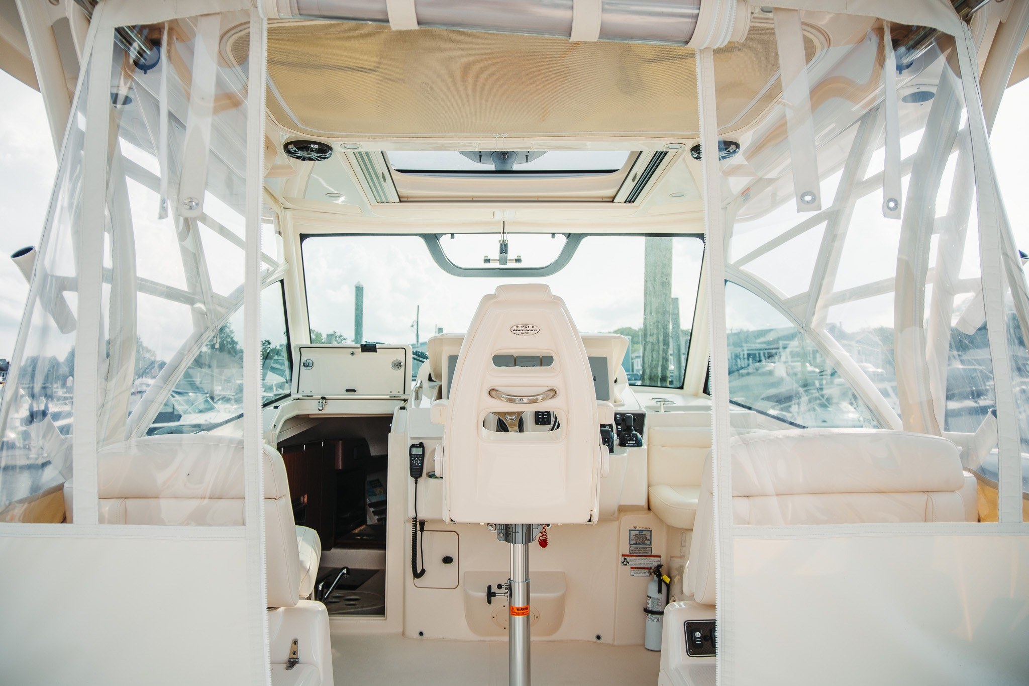 2020 Grady-White Express 330 - Image 23