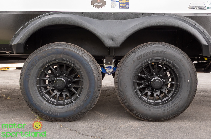 2027 Forest River Stealth 2800 - Image 15