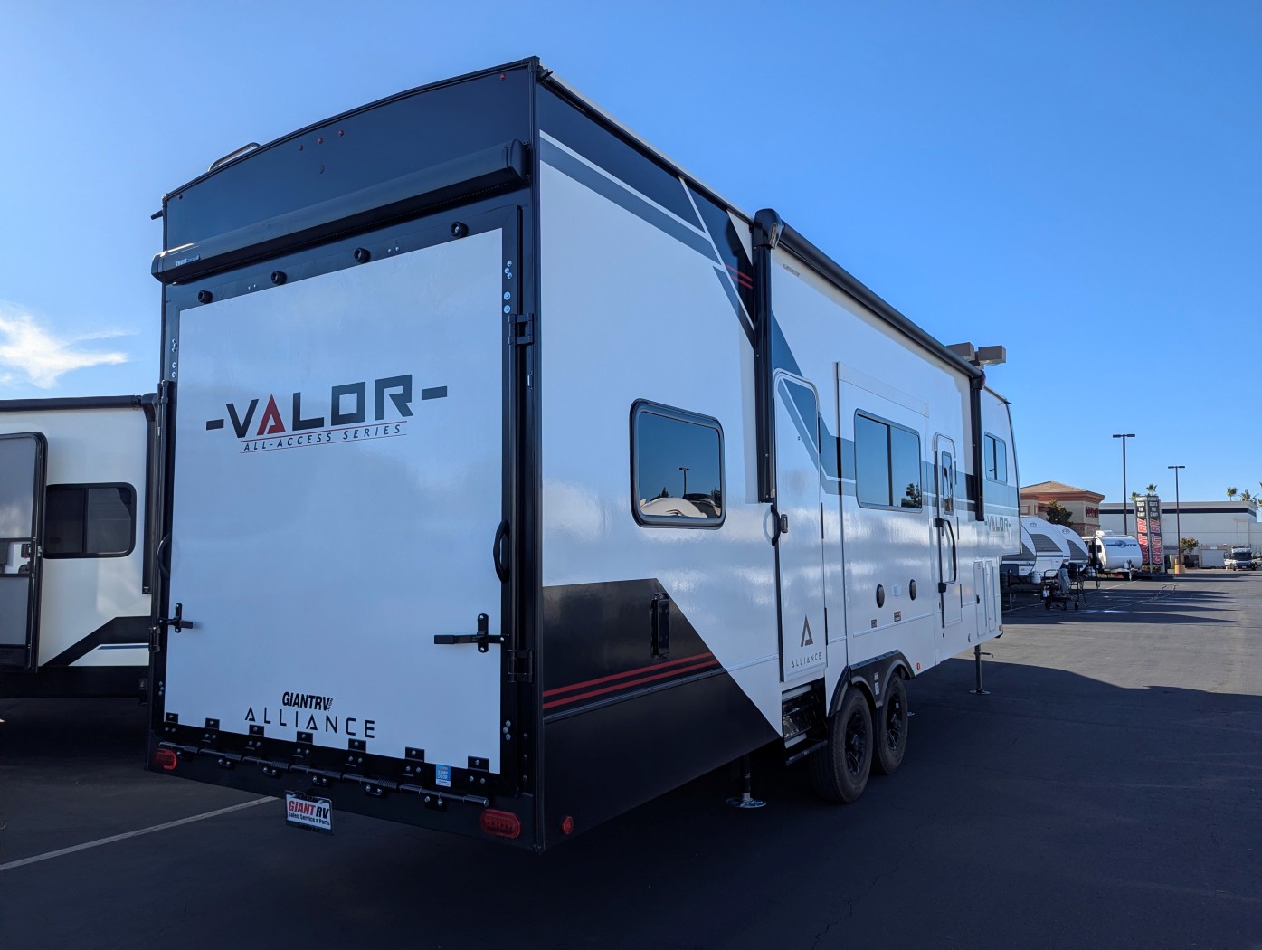2026 Alliance RV Valor 32A10 - Image 5