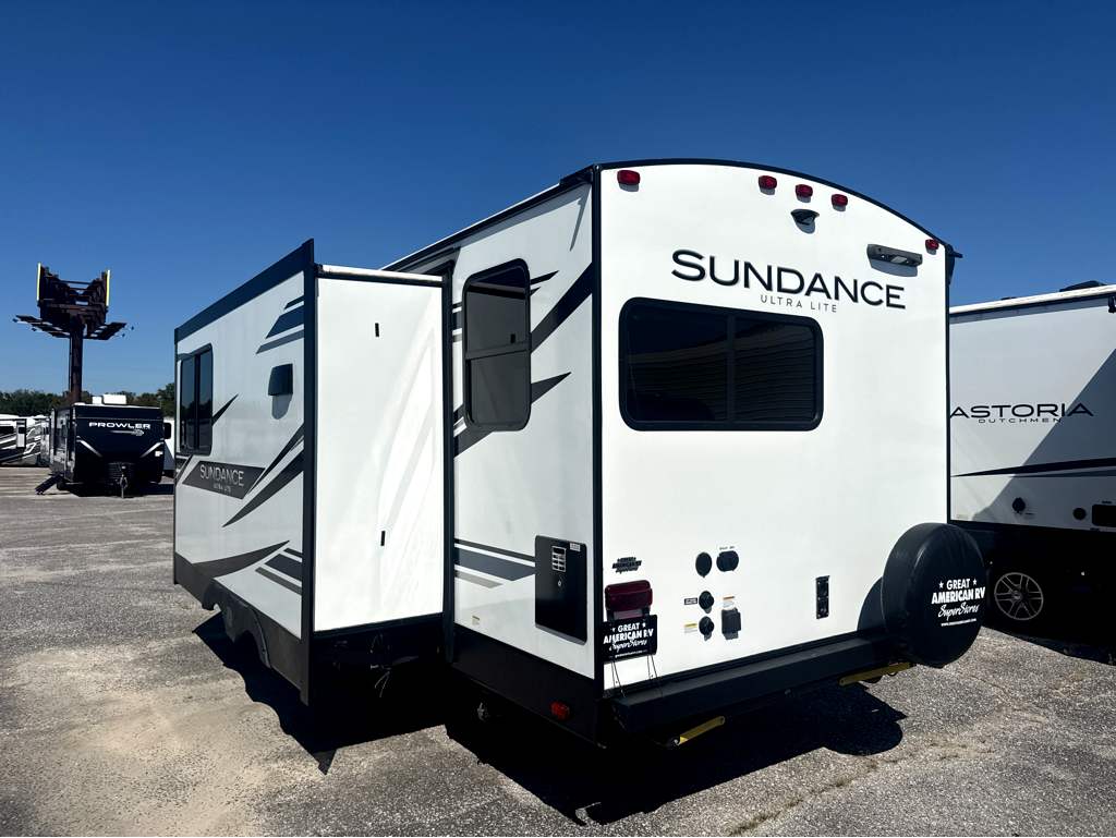 2023 HEARTLAND SUNDANCE 231ML - Image 3