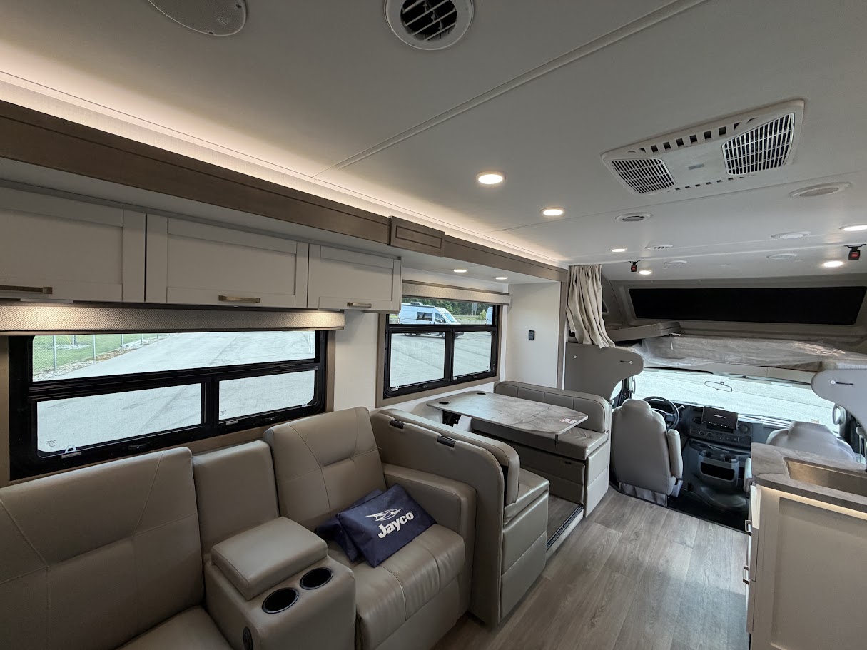2027 JAYCO GREYHAWK 30Z - Image 51