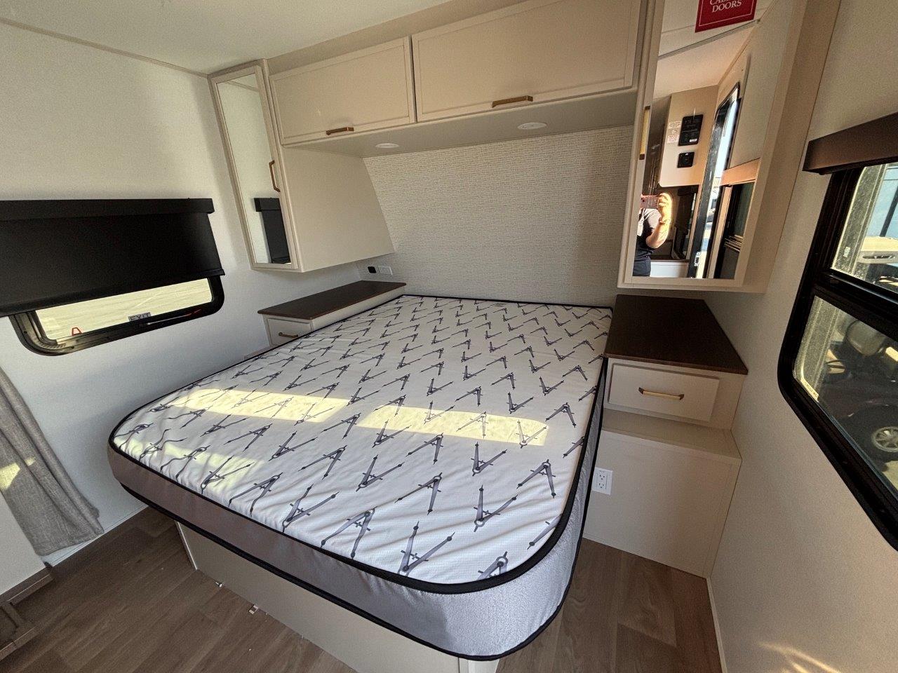 2027 Grand Design Imagine XLS 22MLE - Image 4