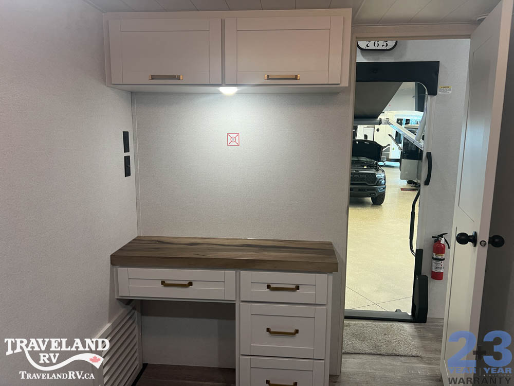 2027 Jayco Eagle 355MBQS - Image 18