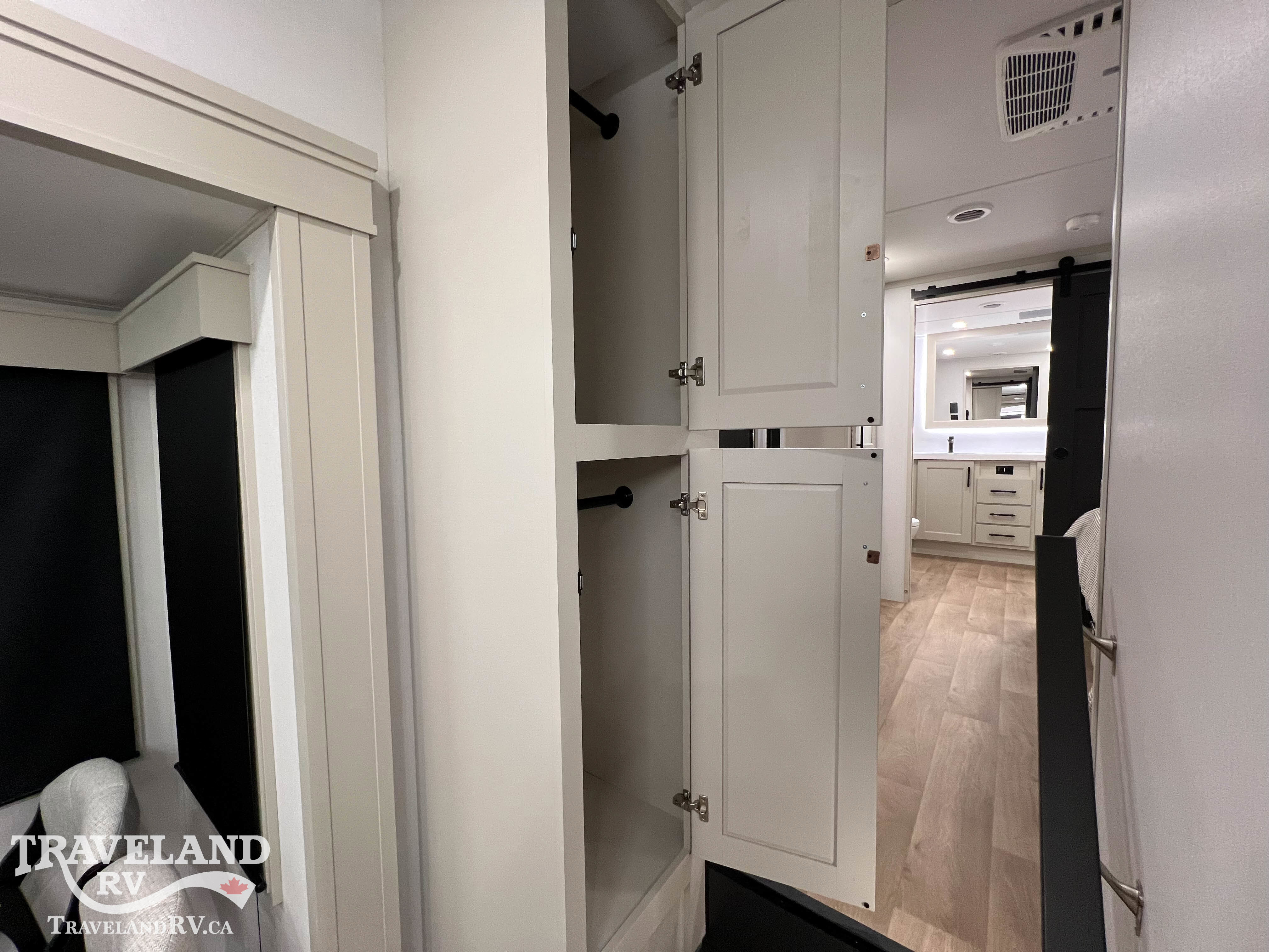 2026 Grand Design Solitude 380FL - Image 37