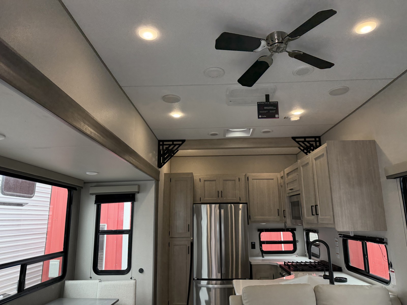 2026 COACHMEN CATALINA 44CONDO - Image 7