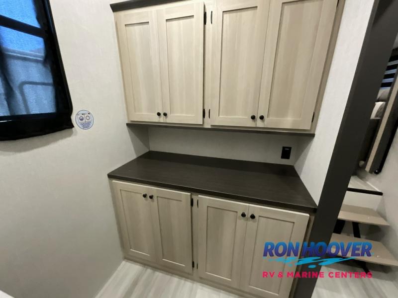 2026 FOREST RIVER 37GALLEY - Image 17