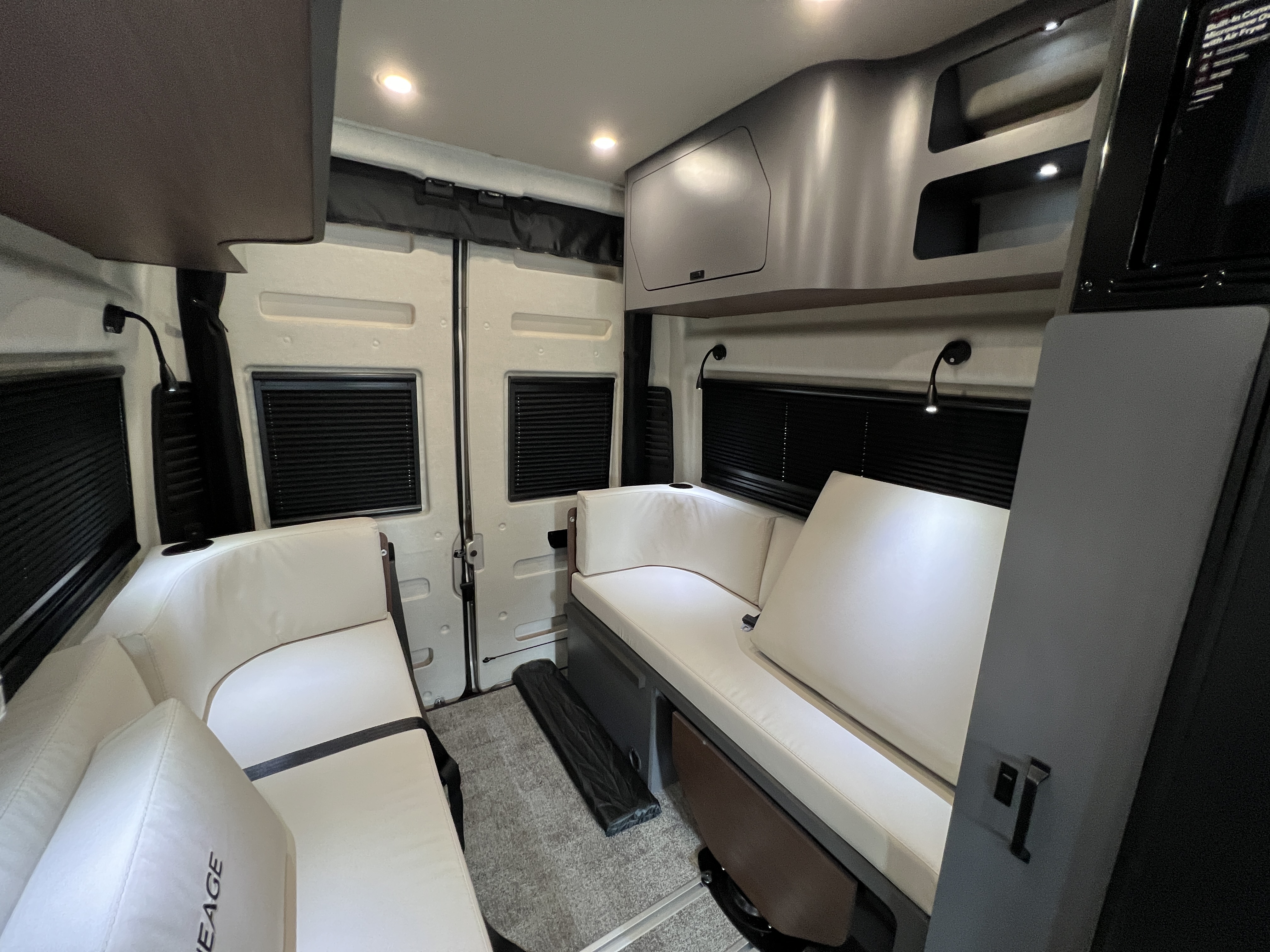 2027 Grand Design Lineage Series VP2 LVP2 - Image 23