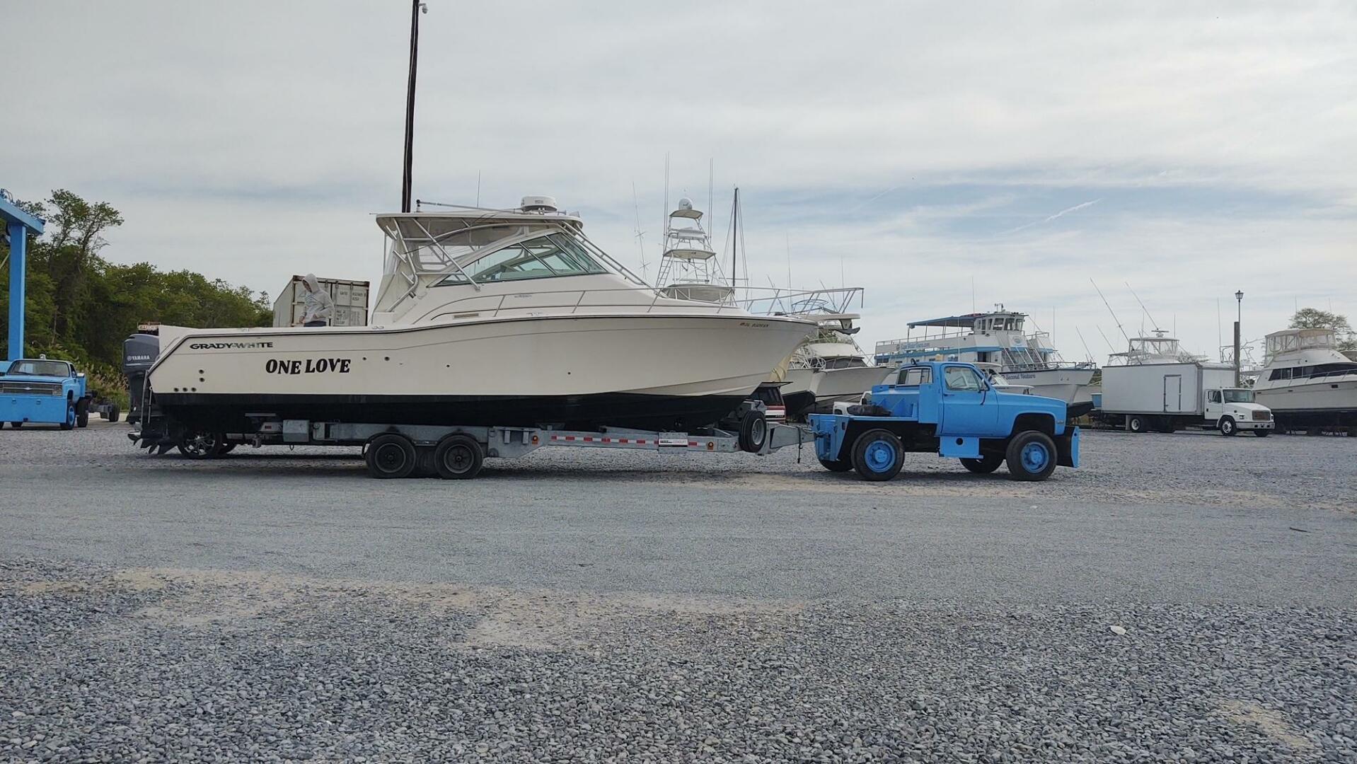 2006 Grady-White Express 360 - Image 4