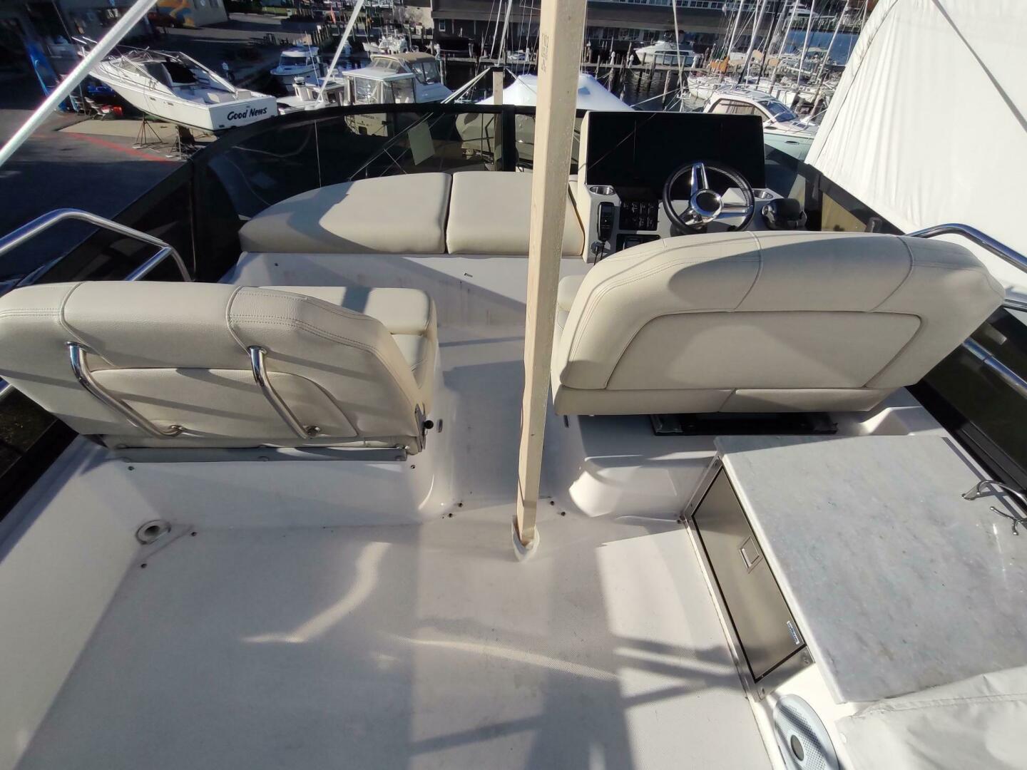 2021 Regal 42 FLY - Image 22