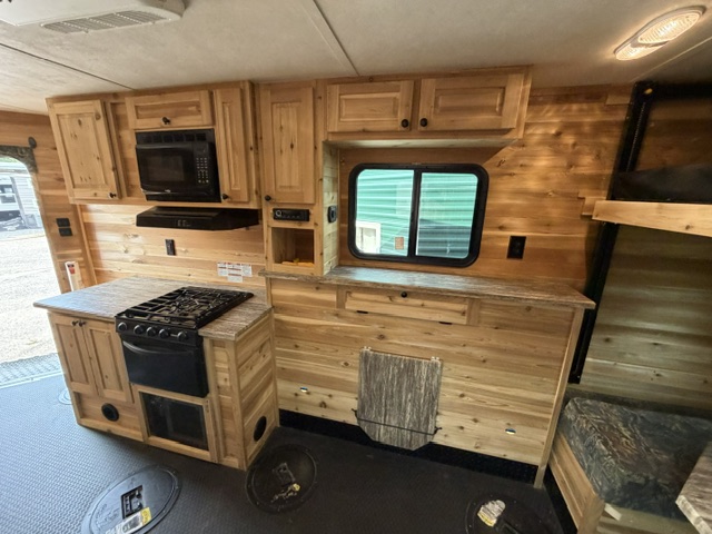 2019 GLACIER A164 - Image 19