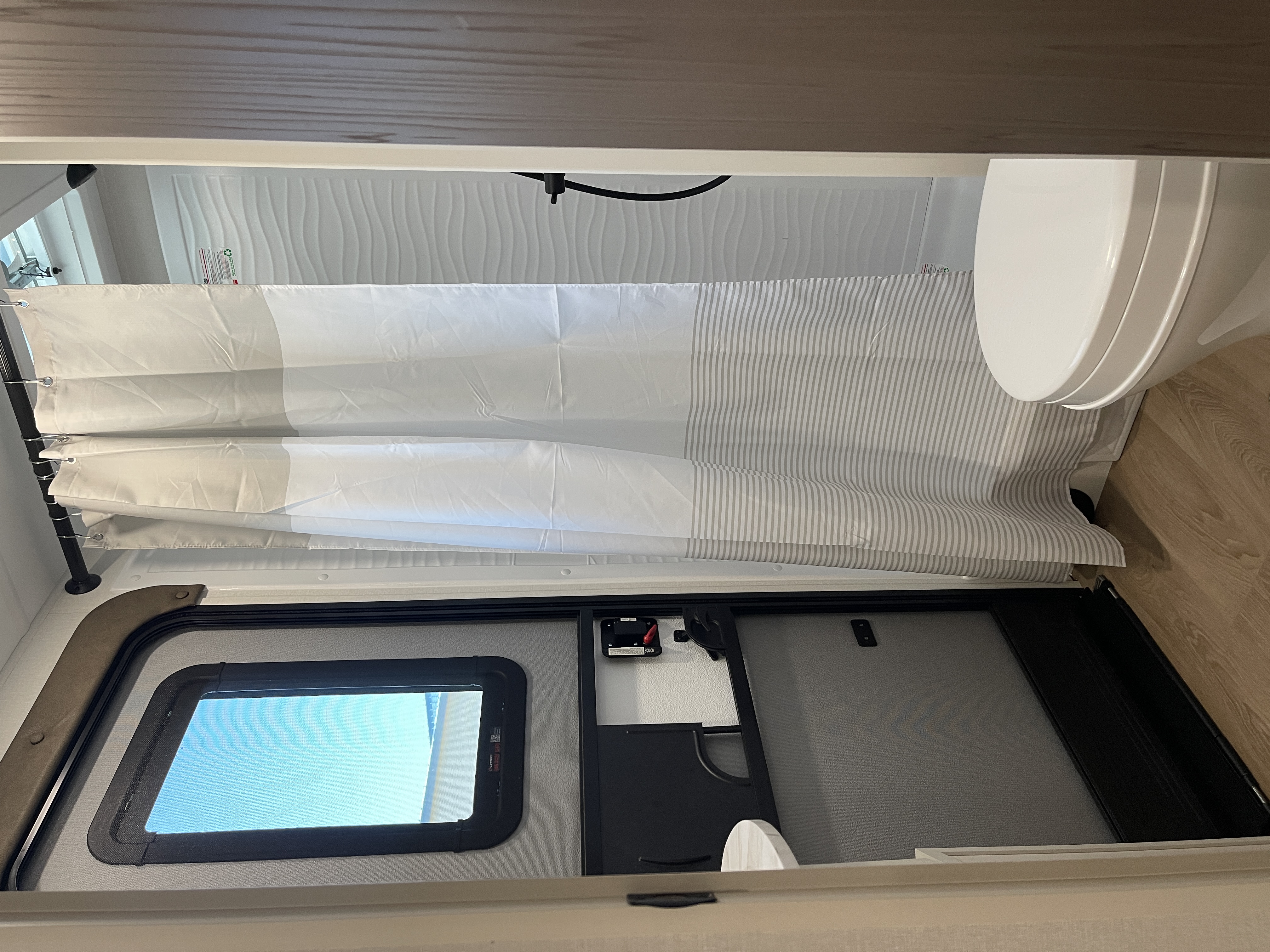 2027 Grand Design Transcend XPLOR 27DBX - Image 20