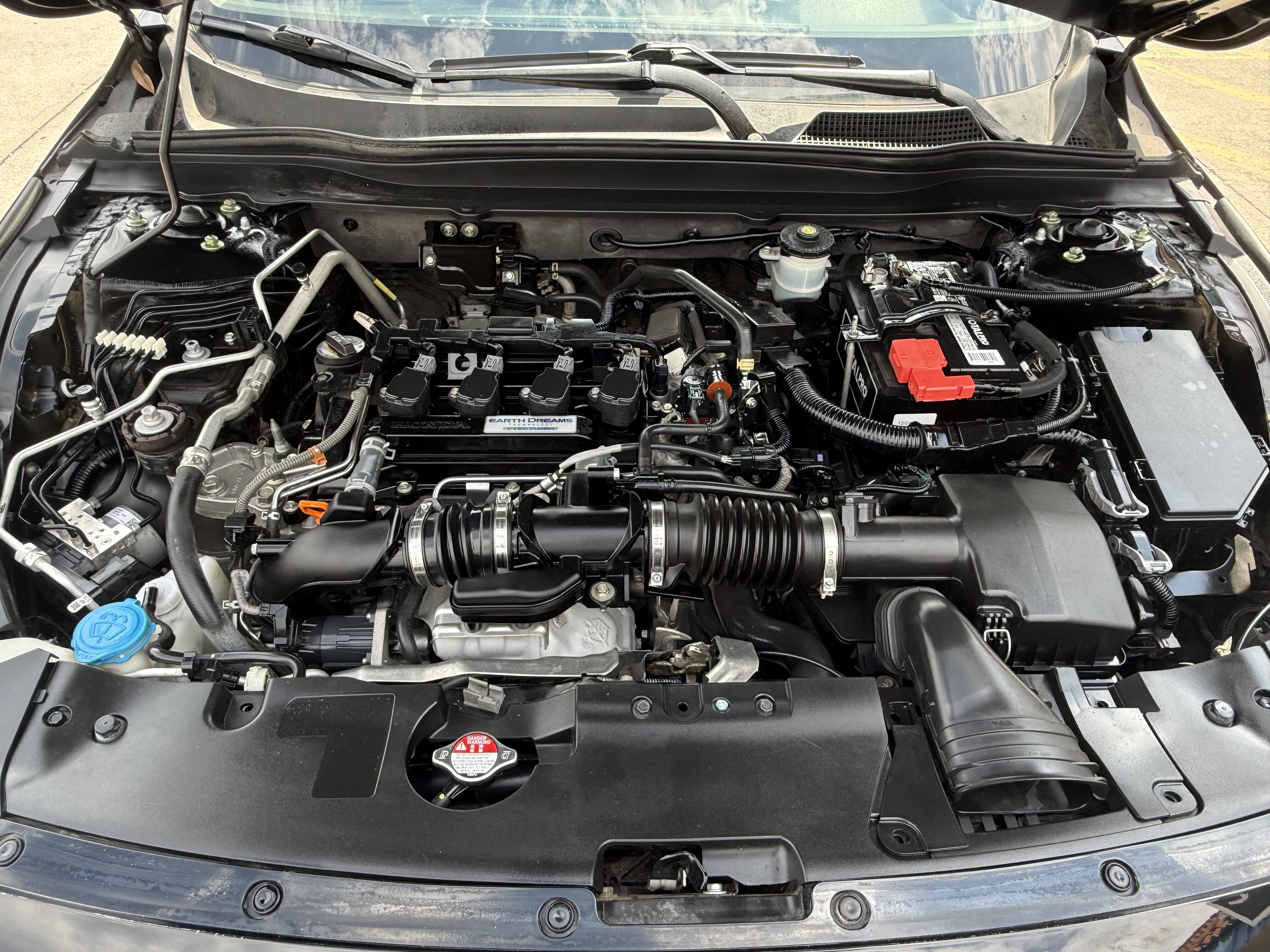 2018 Honda Accord Sedan 4D LX I4 - Image 30